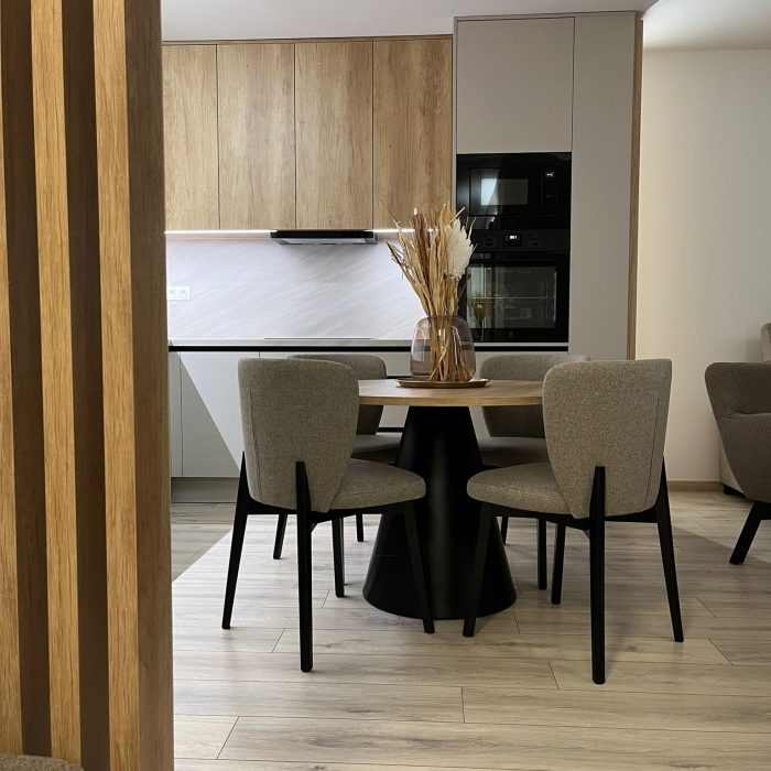 fotky-od-zakaznikov-stolicky-logan-2